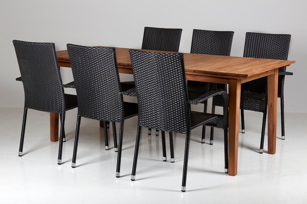 Tables and Chairs in Houston, TX