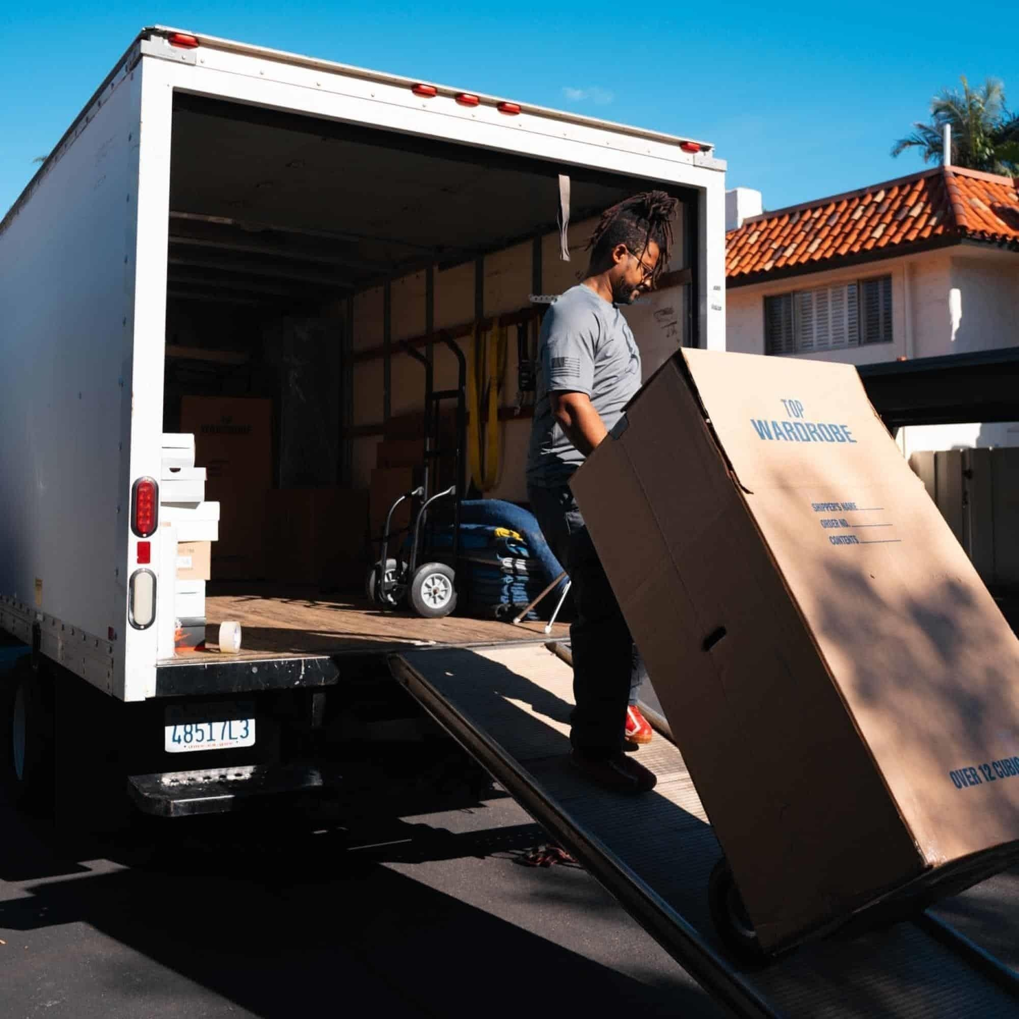 Why Businesses in The Woodlands Trust Fat Cat Movers